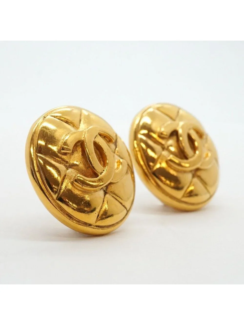 Chanel Earrings Vintage CC Logo Quilted Round